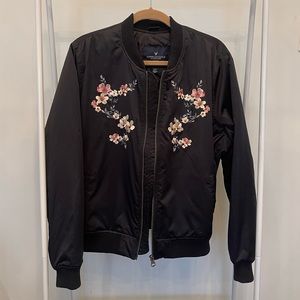 American Eagle Outfitters Black Bomber Jacket with Floral Threading Size XL